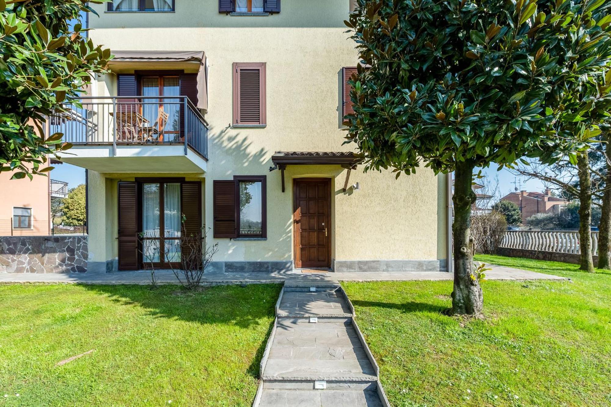 Casa Delle Magnolie Apartment Cassina de' Pecchi Exterior photo